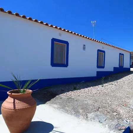 Vale Do Boto-quinta Com 3 Casas בית נופש *