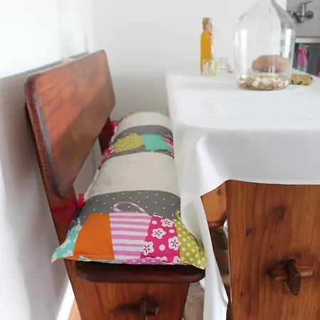 Vale Do Boto-quinta Com 3 Casas *