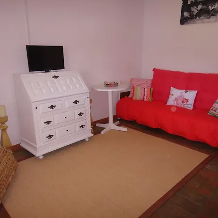 Vale Do Boto-quinta Com 3 Casas * Castro Marim